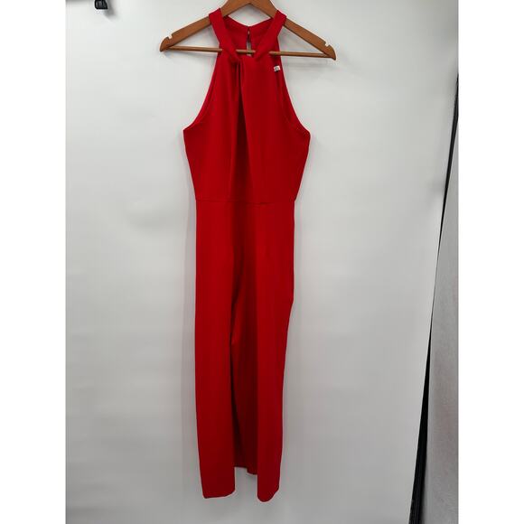 JULIA JORDAN Red Halter Wide-Leg Jumpsuit // 8 - Picture 3 of 12